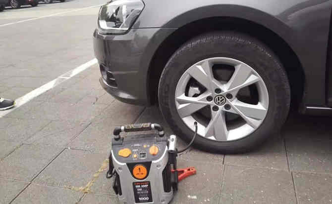 凤阳汽车搭电案例